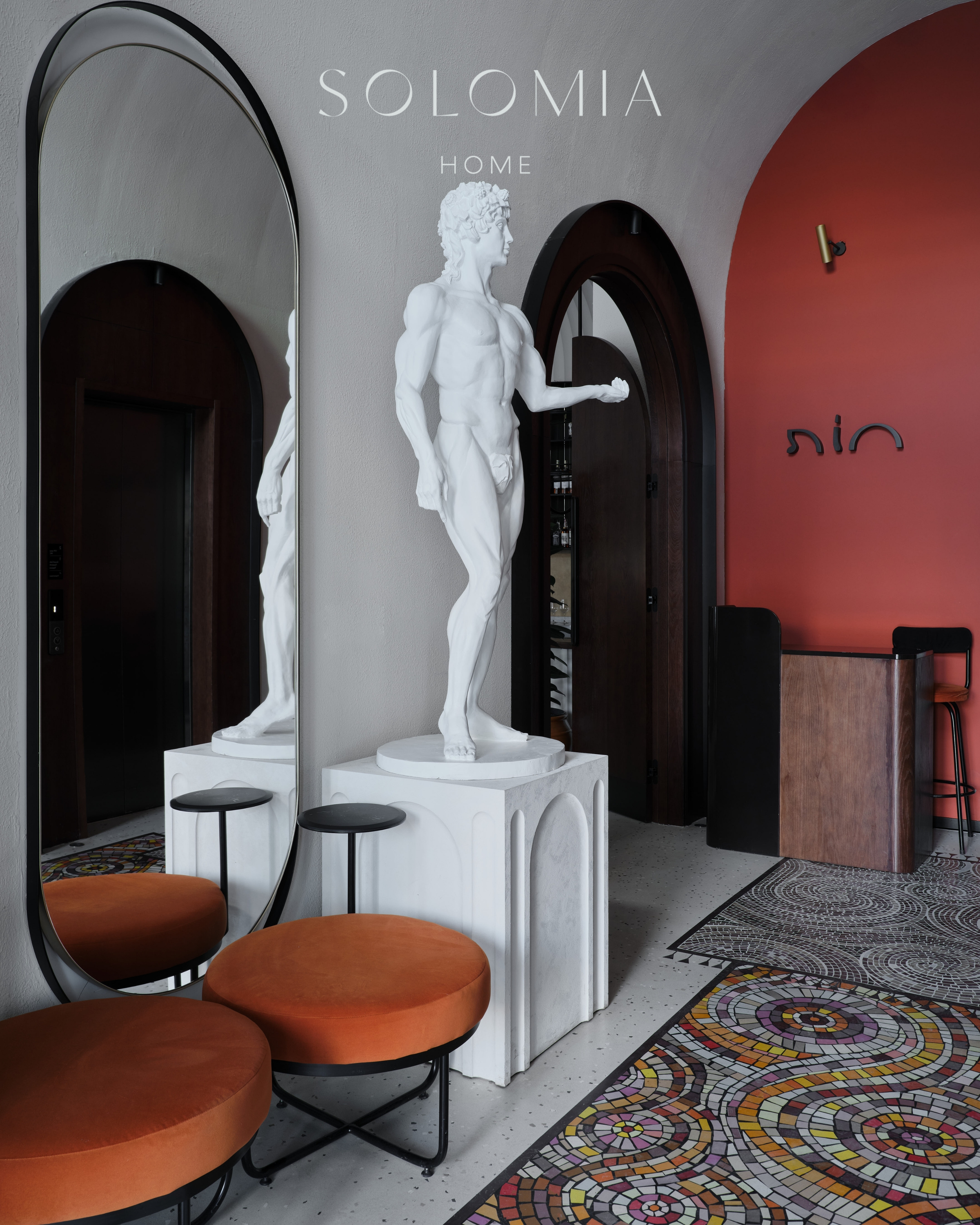 Entrance hall with David statue and mosaic, Restaurant Dio Grand Cafe — restaurant interior design Astana