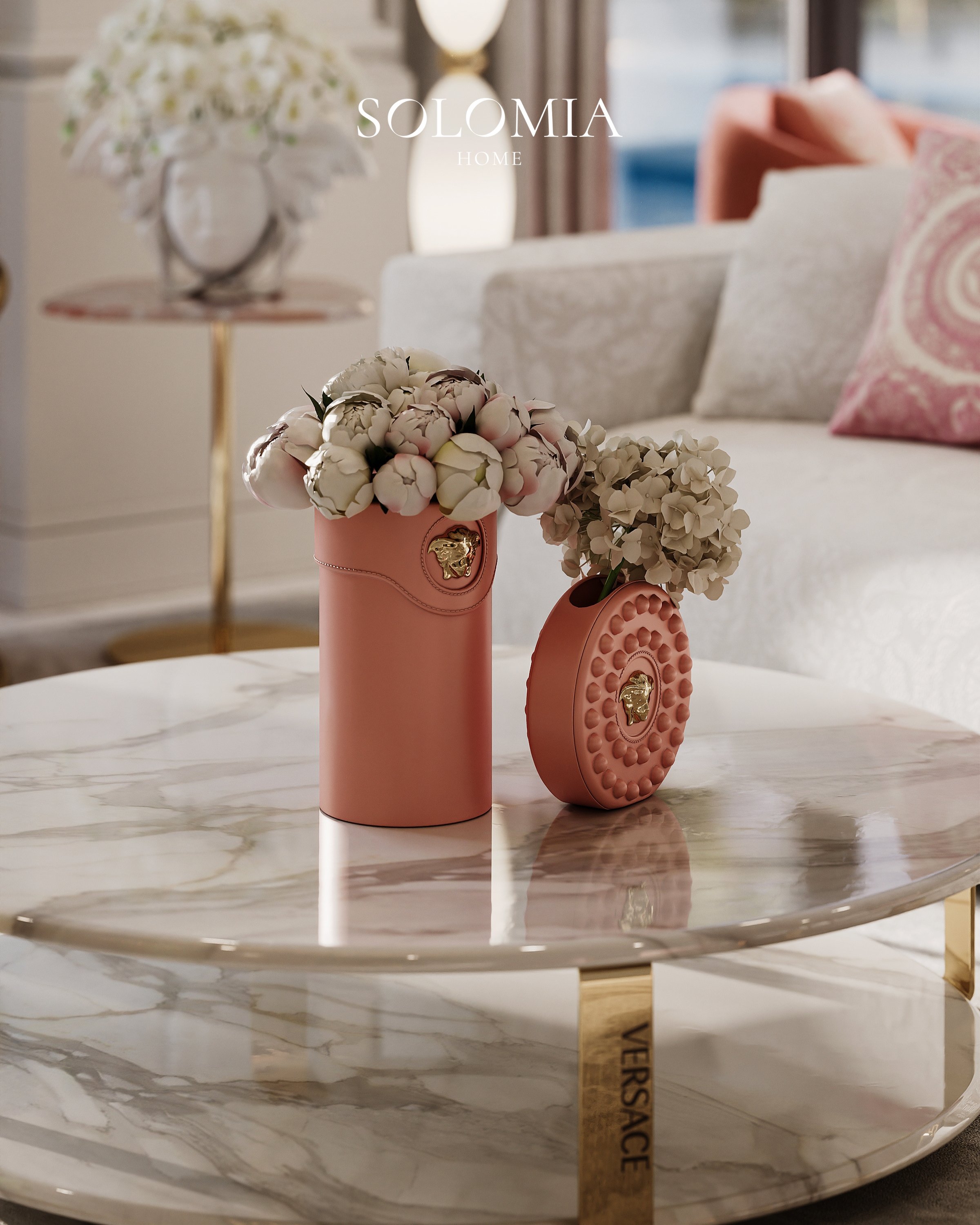 Versace vases on a marble table, Apartment Palazzo Versace — luxury interior design Dubai